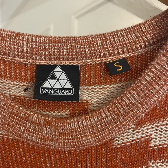 Patterned Pullover Sweater - Picture 2 of 3